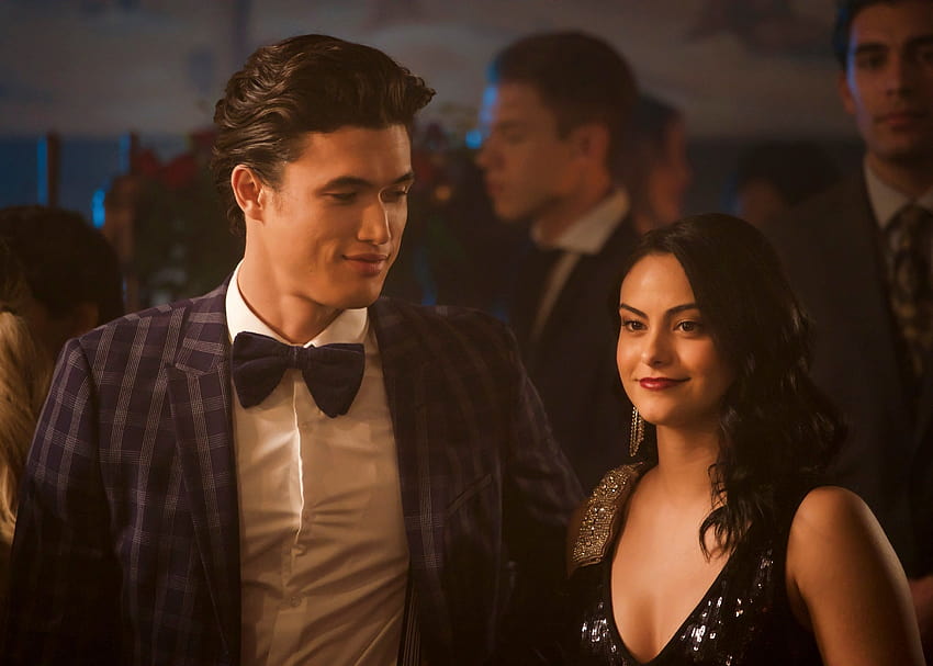 Riverdale': Veronica & Reggie's First Kiss! Charles Melton Spills Set Secrets & Predicts Archie's Reaction HD wallpaper