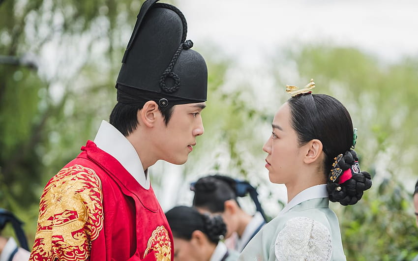 Il codice segreto di Kim Jung Hyun e Shin Hye Sun nell'ultimo episodio 'Mr. La regina 'diventa un discorso caldo Sfondo HD