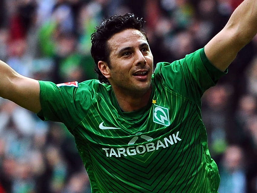 Los 10 mejores goles de Claudio Pizarro con el Werder Bre HD wallpaper