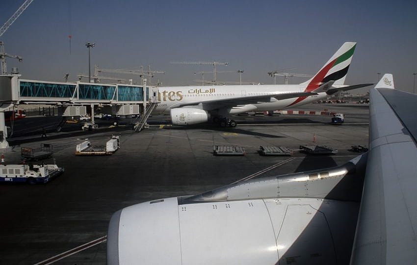 Dubai International Airport, United Arab Emirates / DXB Dubai International Airport HD wallpaper