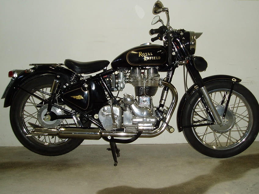 Important Information: Royal Enfield Bullet Motorcycle, royal enfield black HD wallpaper