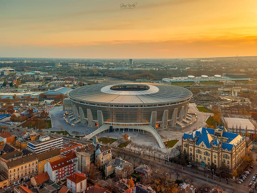 Arena olahraga Ferenc Puskas di Budapest, Hungaria Wallpaper HD