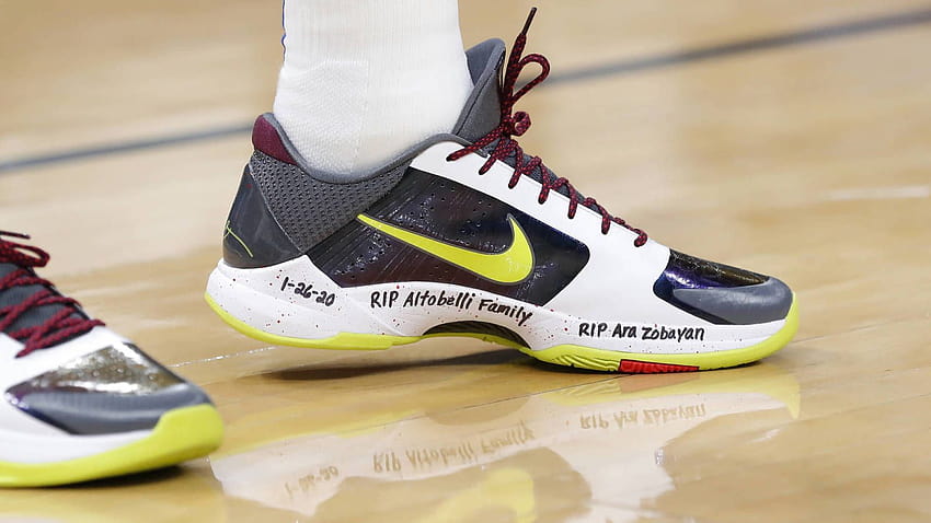 Luka Doncic wears Kobe's shoes with all nine crash victims' names ...