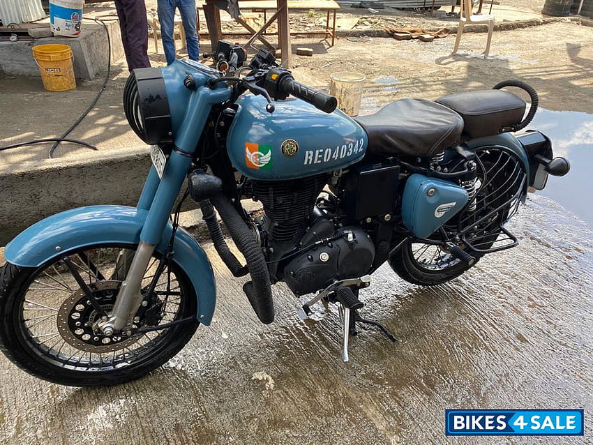Used 2019 model Royal Enfield Classic Signals Airborne Blue for sale in Pune. ID 270431. Airborn Blue colour, royal enfield signals HD wallpaper