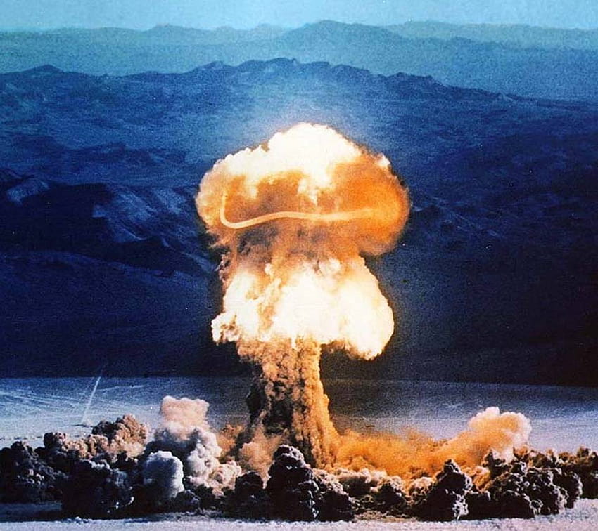 Atomic Bomb by torgasmic, atomic blast HD wallpaper