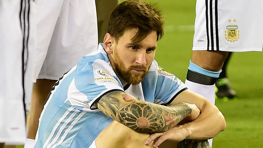 Nessun presidente, nessun allenatore, nessun Messi: gli argentini sono nella loro ora più buia, messi tristi Sfondo HD