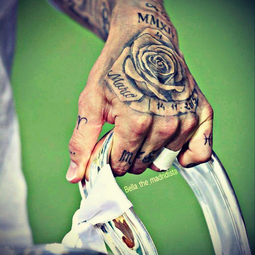 Tattoo uploaded by Αλεξανδρος Ντουκαϊ • Sergio Ramos rose hand tattoo • 372413 • Tattoodo, sergio ramos tattoo HD phone wallpaper