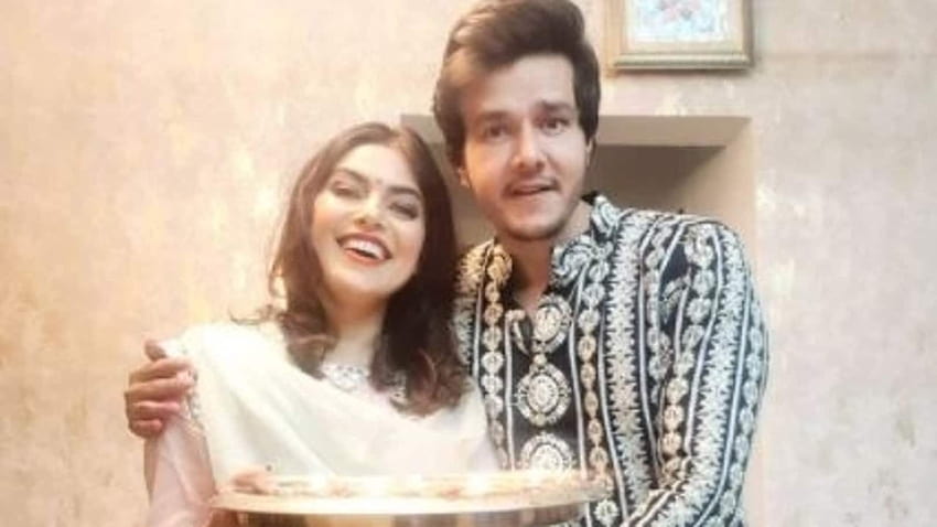 Aniruddh Dave's wife Shubhi Ahuja refutes reports of his recovery: 'He hasn't got any Covid HD wallpaper