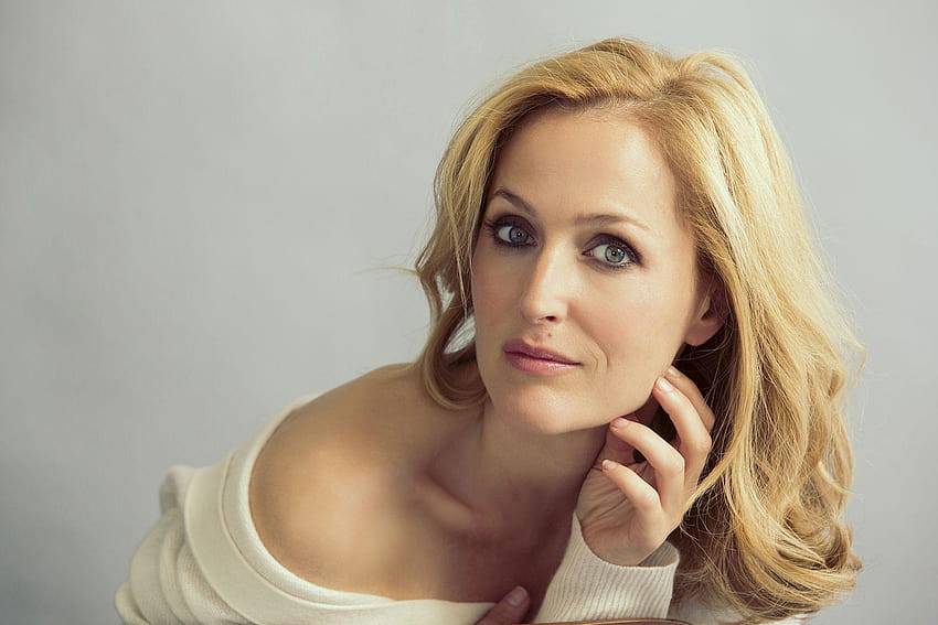 Gillian anderson HD wallpaper | Pxfuel