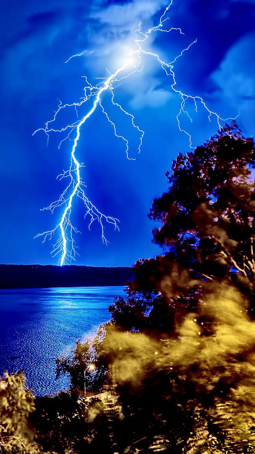 Lightning Strike Forest Lake Iphone 6, lightning phone HD phone wallpaper
