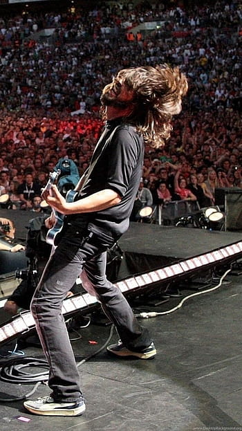 76 Dave Grohl Wallpaper  WallpaperSafari