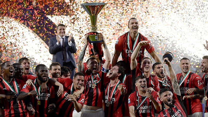 Wie Pioli, Maldini & Ibrahimovic den AC Mailand vom Rande der Pleite zum Serie-A-Meister zurückbrachten, ac milan Serie-A-Meister 2022 HD-Hintergrundbild