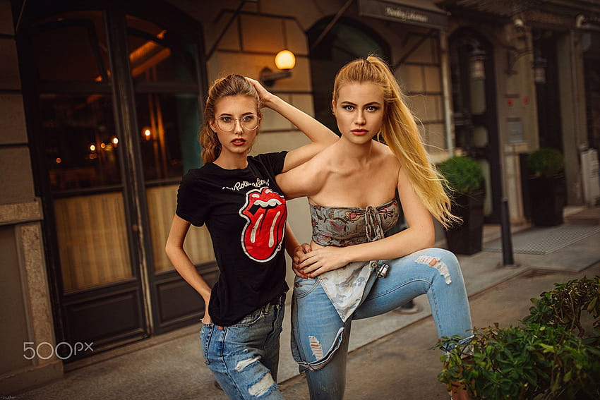 : blonde, portrait, overalls, torn jeans, T shirt, women outdoors, Rolling Stones, 500px, watermarked 2048x1367 HD wallpaper