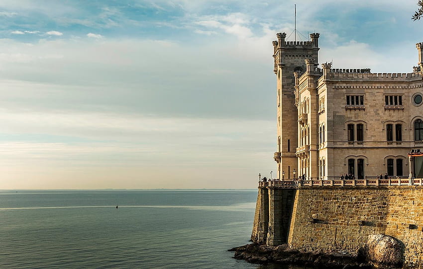 morze, zamek, Włochy, Triest , sekcja город Tapeta HD