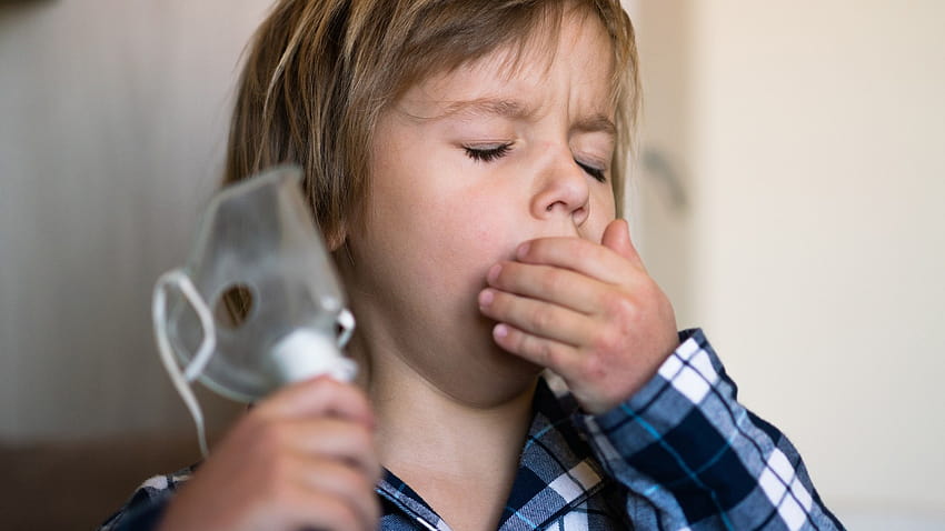 EMS assessment of pediatric respiratory distress HD wallpaper