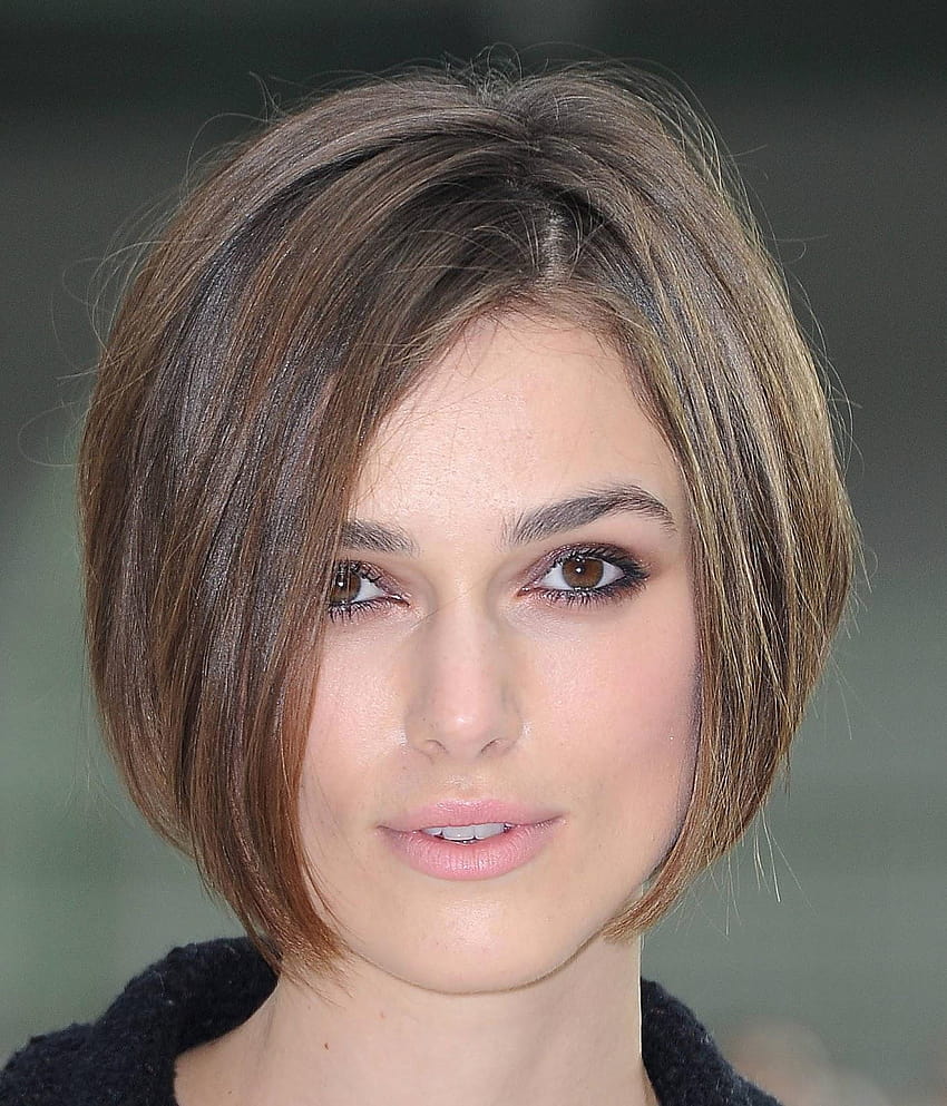 18 Best Short Hairstyles for Round Faces - L'Oréal Paris