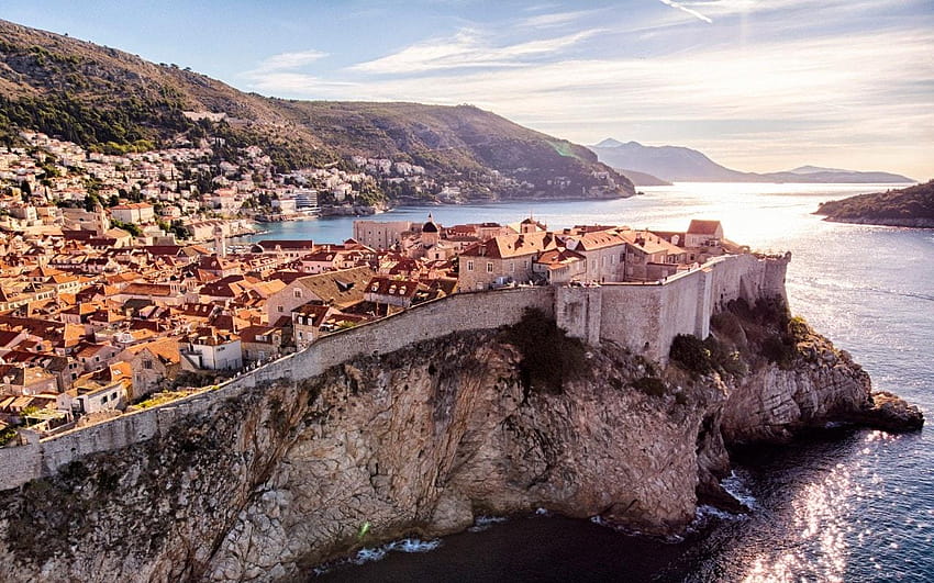An expert travel guide to Dubrovnik, croatia ocean coast HD wallpaper