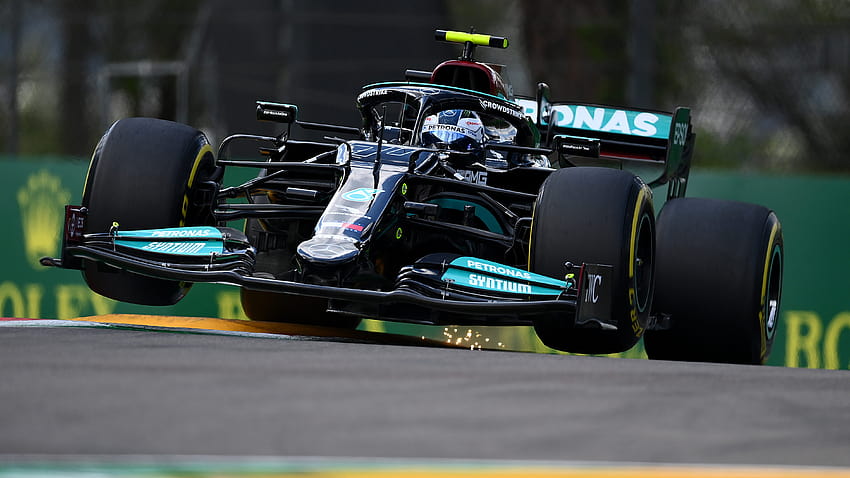 Valtteri Bottas, Lewis Hamilton są najszybsi w sesjach treningowych F1 w Imola, lewis hamilton mercedes 2021 Tapeta HD