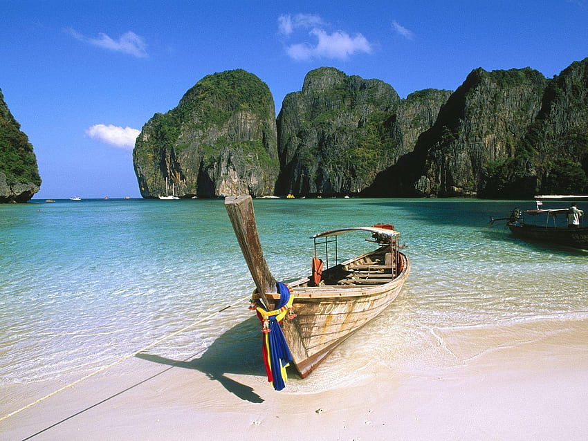 May Bay Phi Phi Island Thailand, phi phi beach HD wallpaper | Pxfuel
