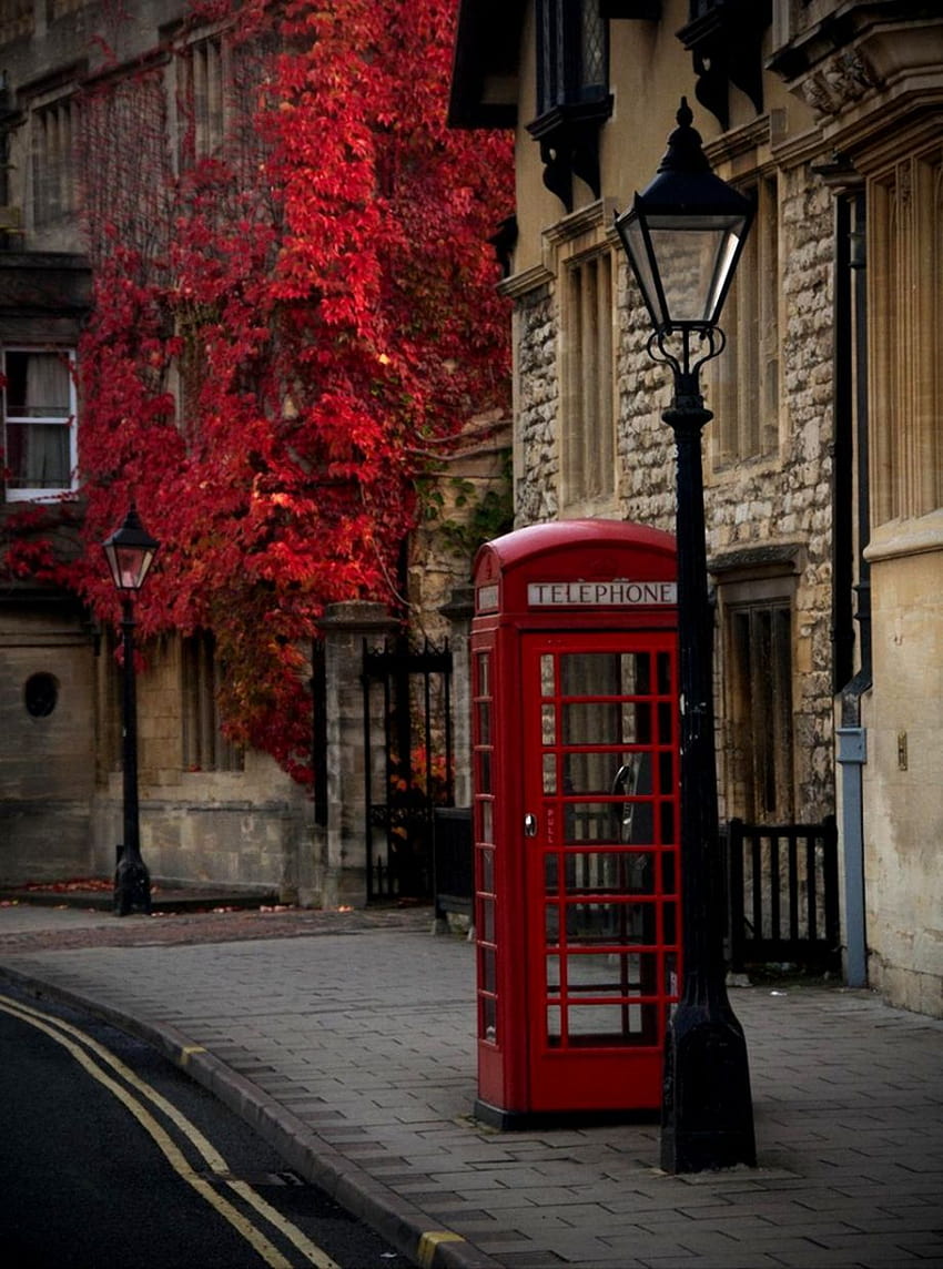 London City Phone Booth, london in autumn HD phone wallpaper