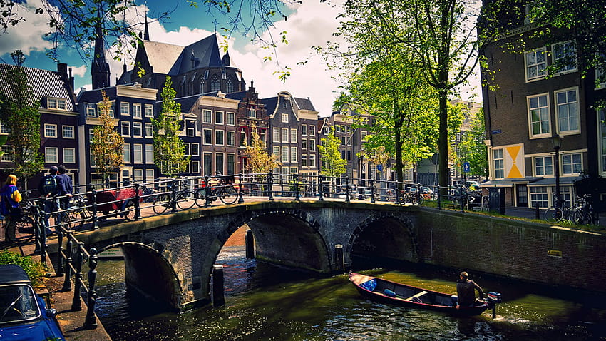 アムステルダムの背景、アムステルダムの運河の夏 高画質の壁紙