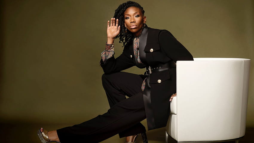 Singer Brandy is released from the hospital and resting at home, brandy norwood HD wallpaper