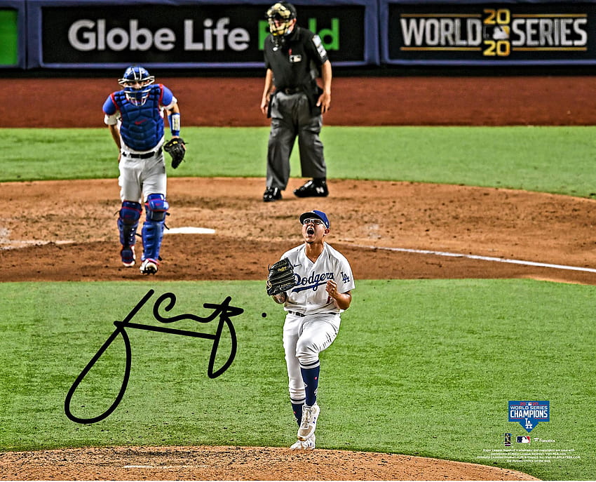 Julio Urias 로스앤젤레스 다저스 2020 MLB 월드 시리즈 챔피언 사인 16 HD 월페이퍼