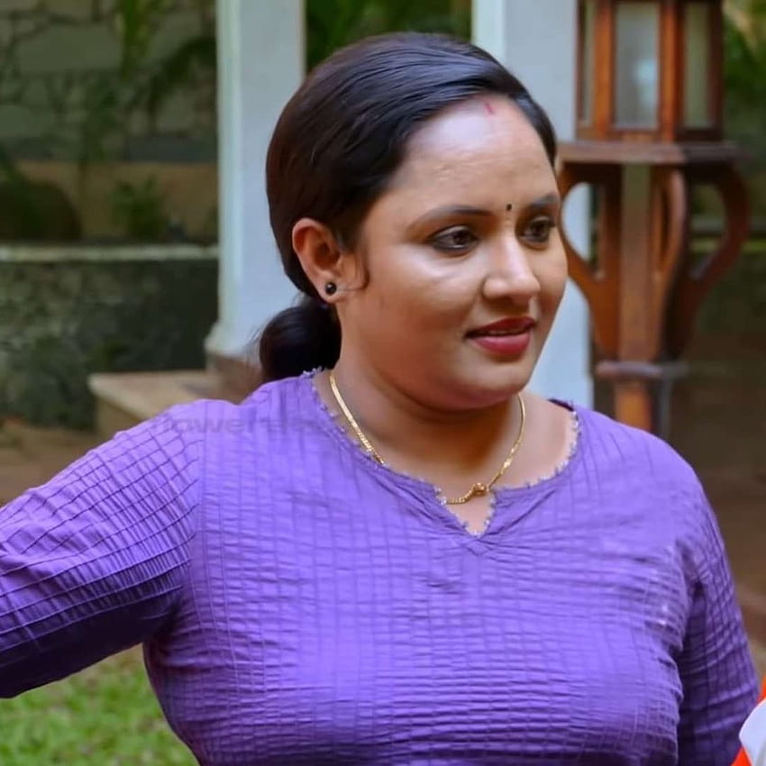 Südindische Schauspielerin Nisha Sarang HD-Handy-Hintergrundbild