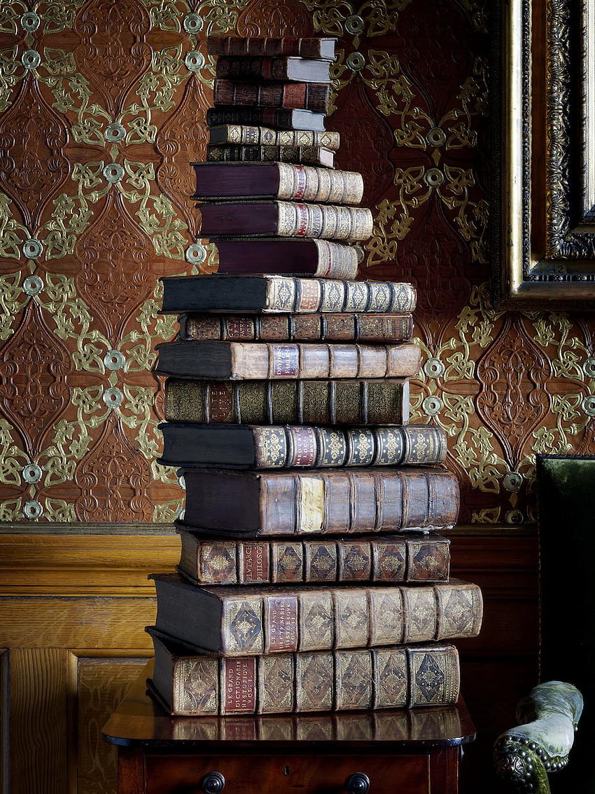 Simon Brown graphs old books in his series, “The Weight of Knowledge.” HD phone wallpaper