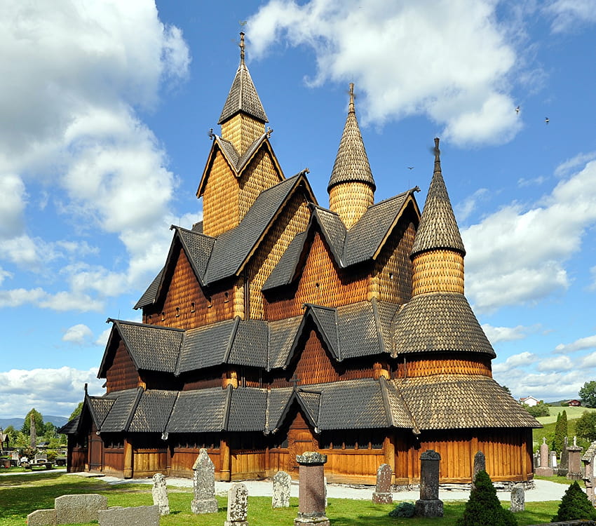 나무 도시에서 노르웨이 Heddal 목조 교회 HD 월페이퍼