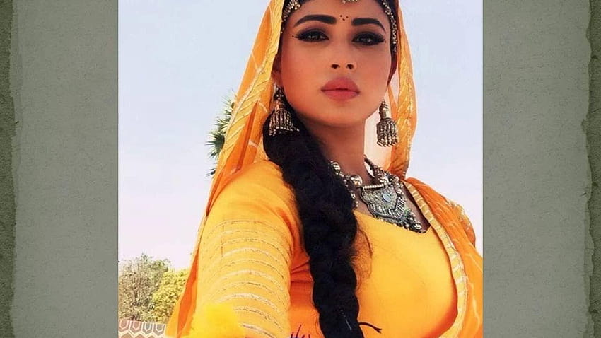 Nagini Sun TV Serial Actress Shivanya HD wallpaper | Pxfuel