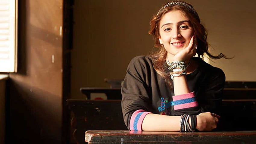All The Times Dhvani Bhanushali Was A Complete Cutie HD wallpaper