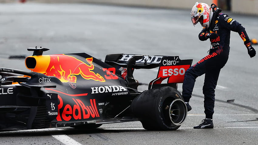 Aserbaidschan GP: Sergio Perez gewinnt dramatisches Rennen nach Max Verstappen-Unfall und Lewis Hamilton-Fehler, F1-Crash HD-Hintergrundbild