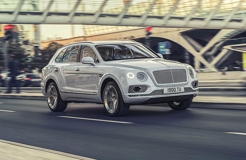 Luxury with a conscience: Bentley Bentayga Hybrid unveiled in Geneva, bentley bentayga phev HD wallpaper