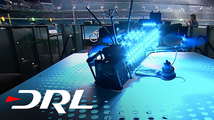 Drone Racing League 101: Was sind DRL-Quadcopter-Drohnen?, Drohnen-Rennliga-Simulator HD-Hintergrundbild
