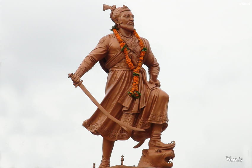 Estátua em pé de Chatrapati Shivaji Maharaj, estátua de Shivaji Maharaj papel de parede HD
