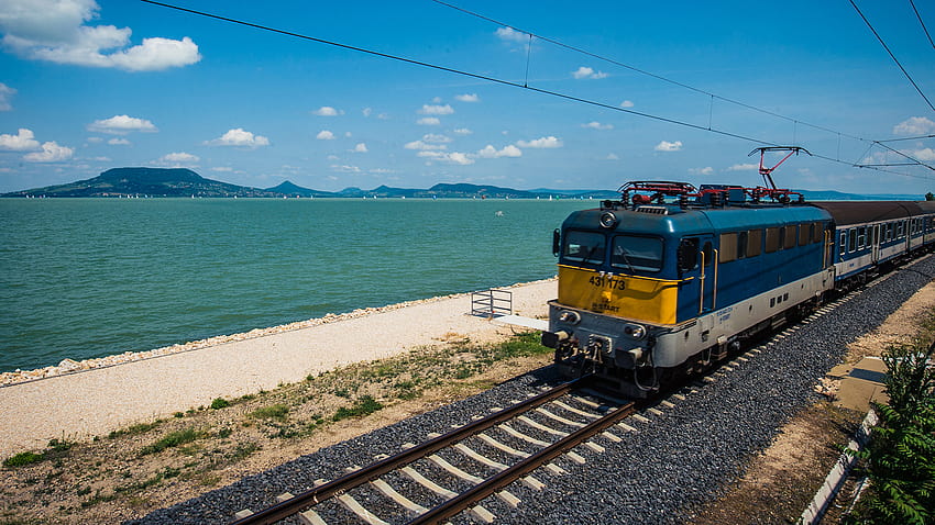 To Balaton by Railway: More Trains and Dining Carriages HD wallpaper