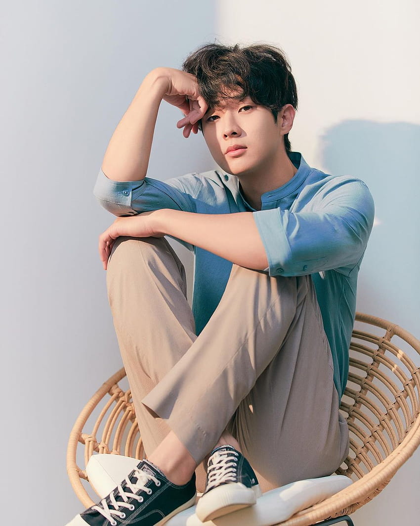 Choi Woo Sik Health Tips 2021: Veja como o ator de 'Nosso amado verão' lida com estresse mental, ansiedade e muito mais Papel de parede de celular HD