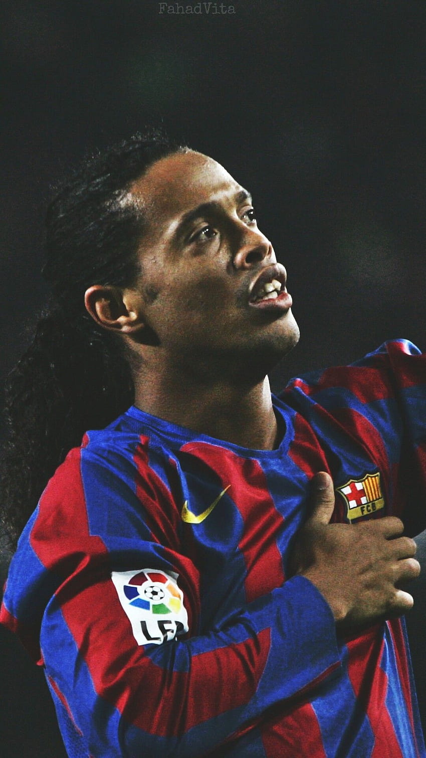 Ronaldinho iPhone Wallpapers  Wallpaper Cave  Fond décran sport  Football messi Images de football