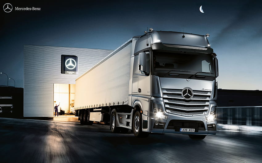 The New Actros leaving the warehouse., mercedes axor HD wallpaper