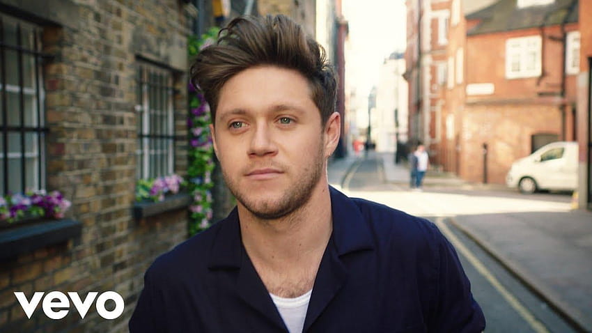 After two years, Niall Horan has dropped a brand new single, billie ...