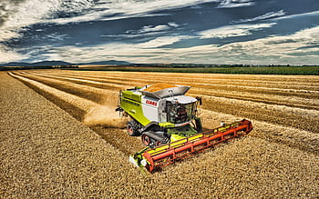 Job story Farmers to share their experience with the new Claas Lexion ...