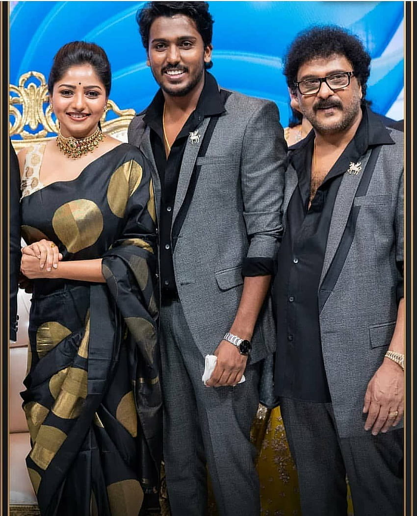 Rachita chose a black gold chanderi silk saree to celebrate Mahanavami!