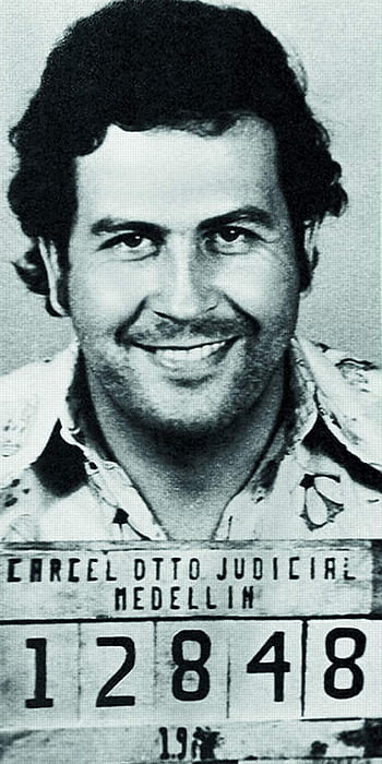 Pablo Escobar HD wallpaper | Pxfuel