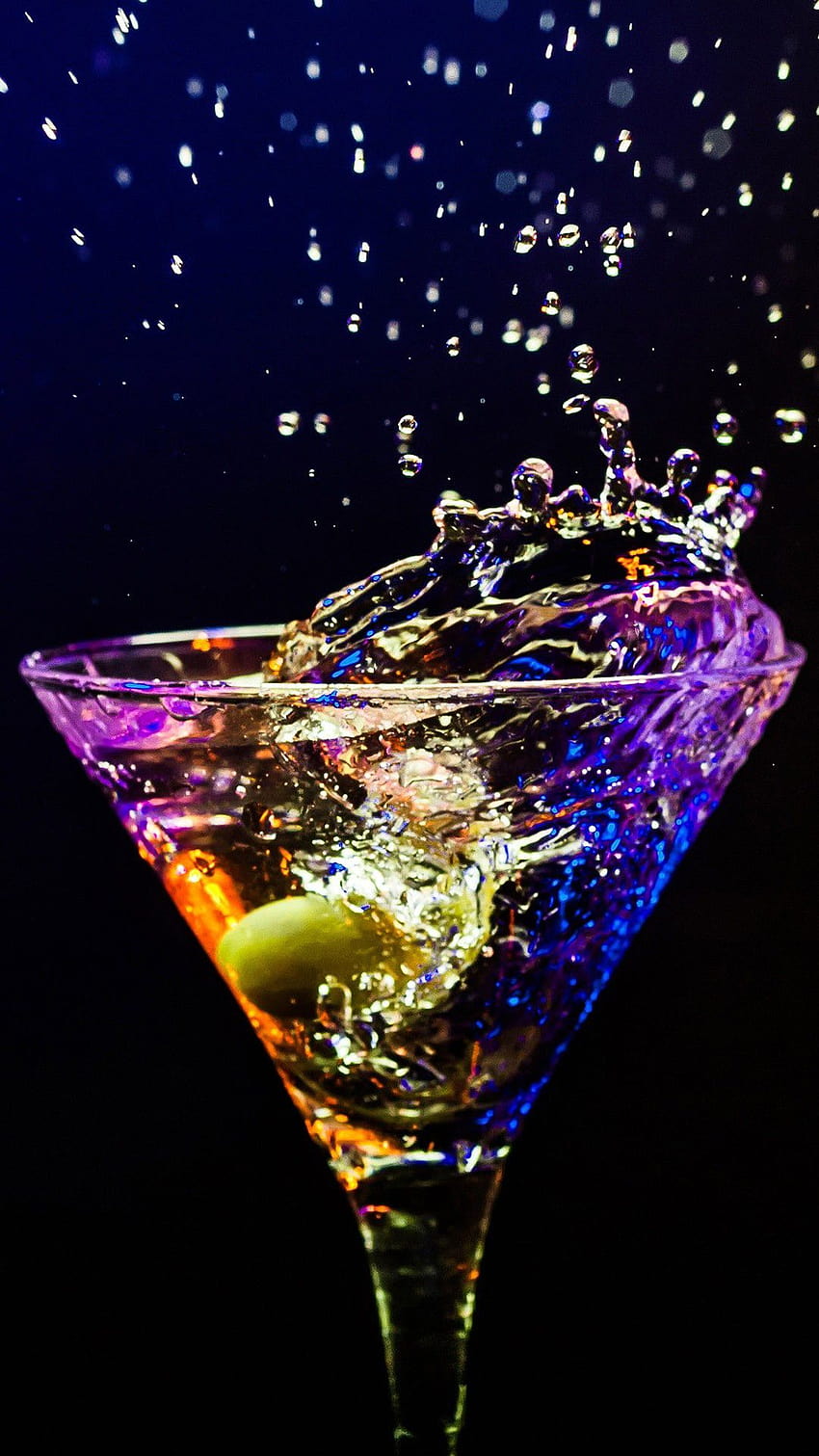 Martini Cocktail Alcohol Splash Drops Olive Android, алкохол iphone HD тапет за телефон