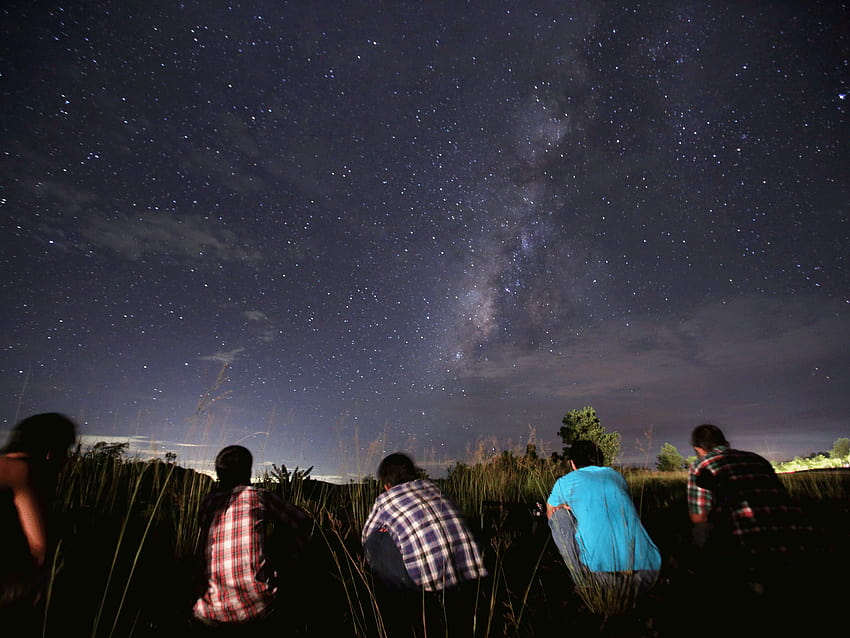 Perseiden-Meteorschauer: Atemberaubendes Phänomen auf dem Höhepunkt, Orioniden-Meteorschauer HD-Hintergrundbild