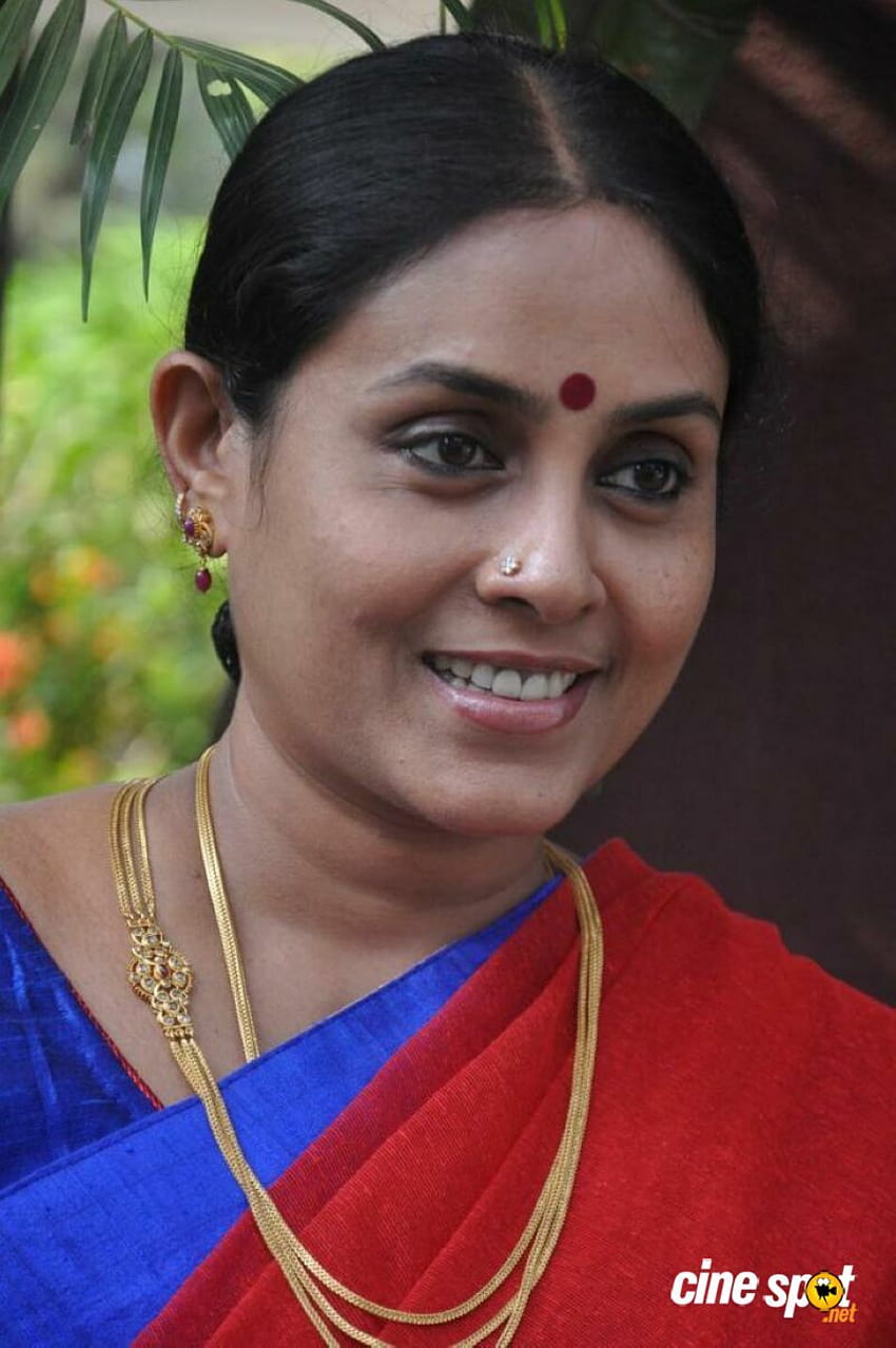 Saranya Ponvannan beim Pappali Audio Launch HD-Handy-Hintergrundbild
