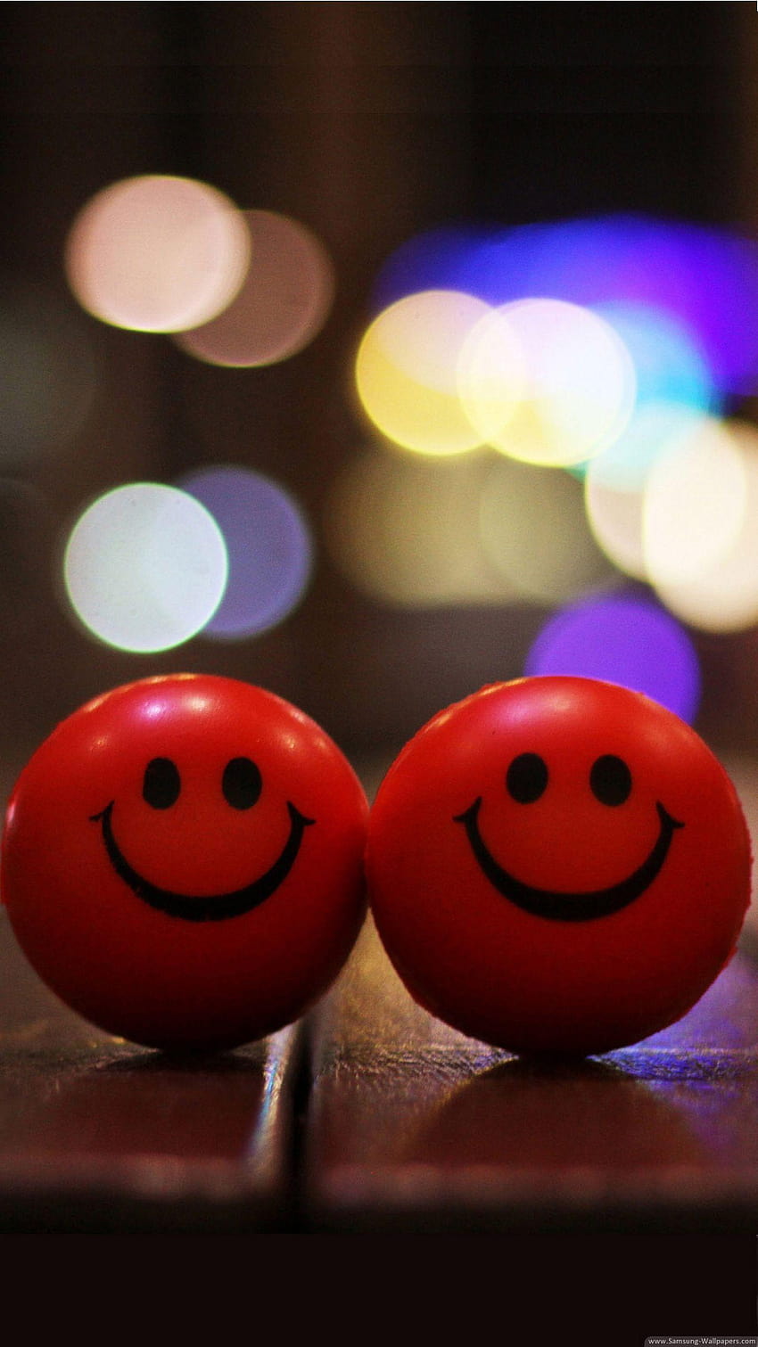 ¡Dos bolitas rojas sonrientes!, bola sonriente fondo de pantalla del teléfono
