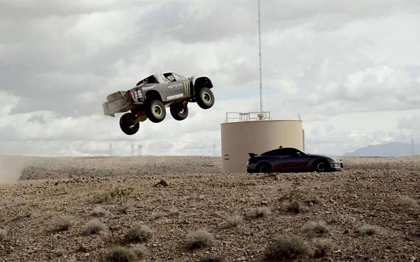 Rocking across the desert with B.J. Baldwin and a Monster Energy trophy truck, bj baldwin HD wallpaper