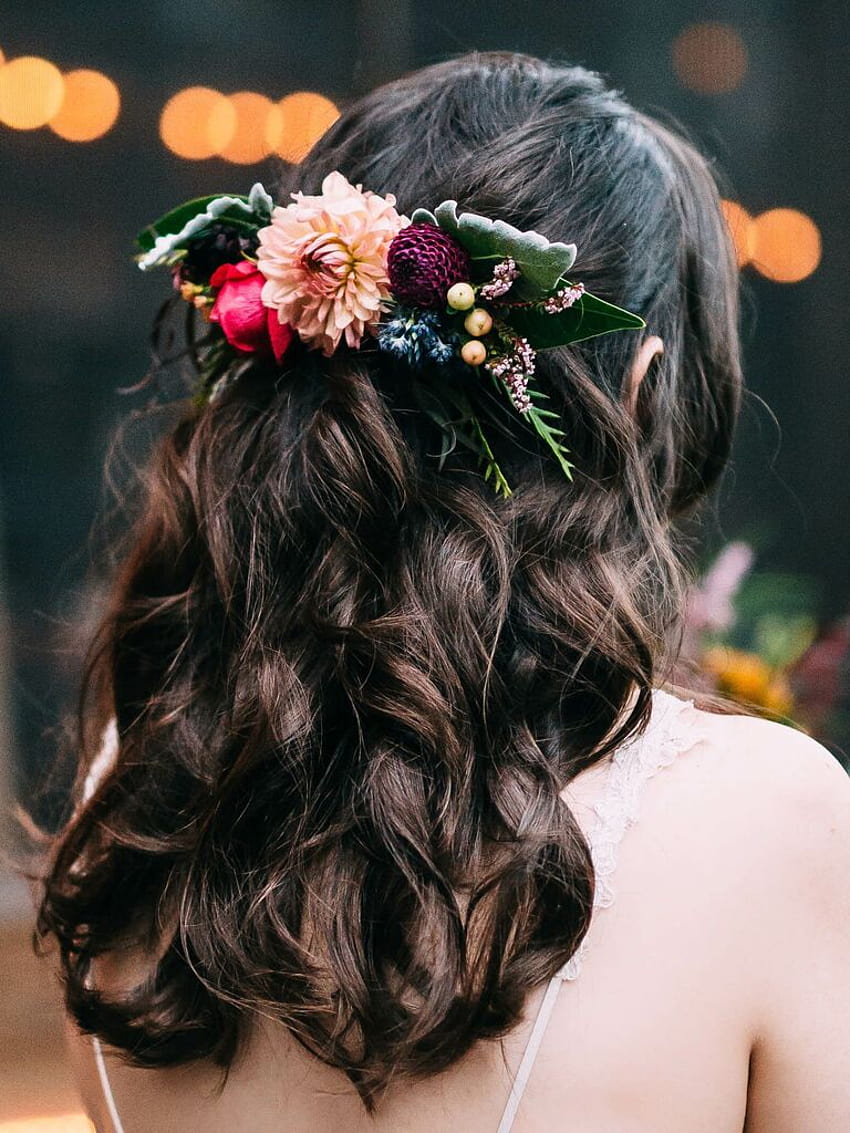 37 Wedding Hairstyles With Flowers That Will Stay Put, bridal hairstyles artificial flowers HD phone wallpaper